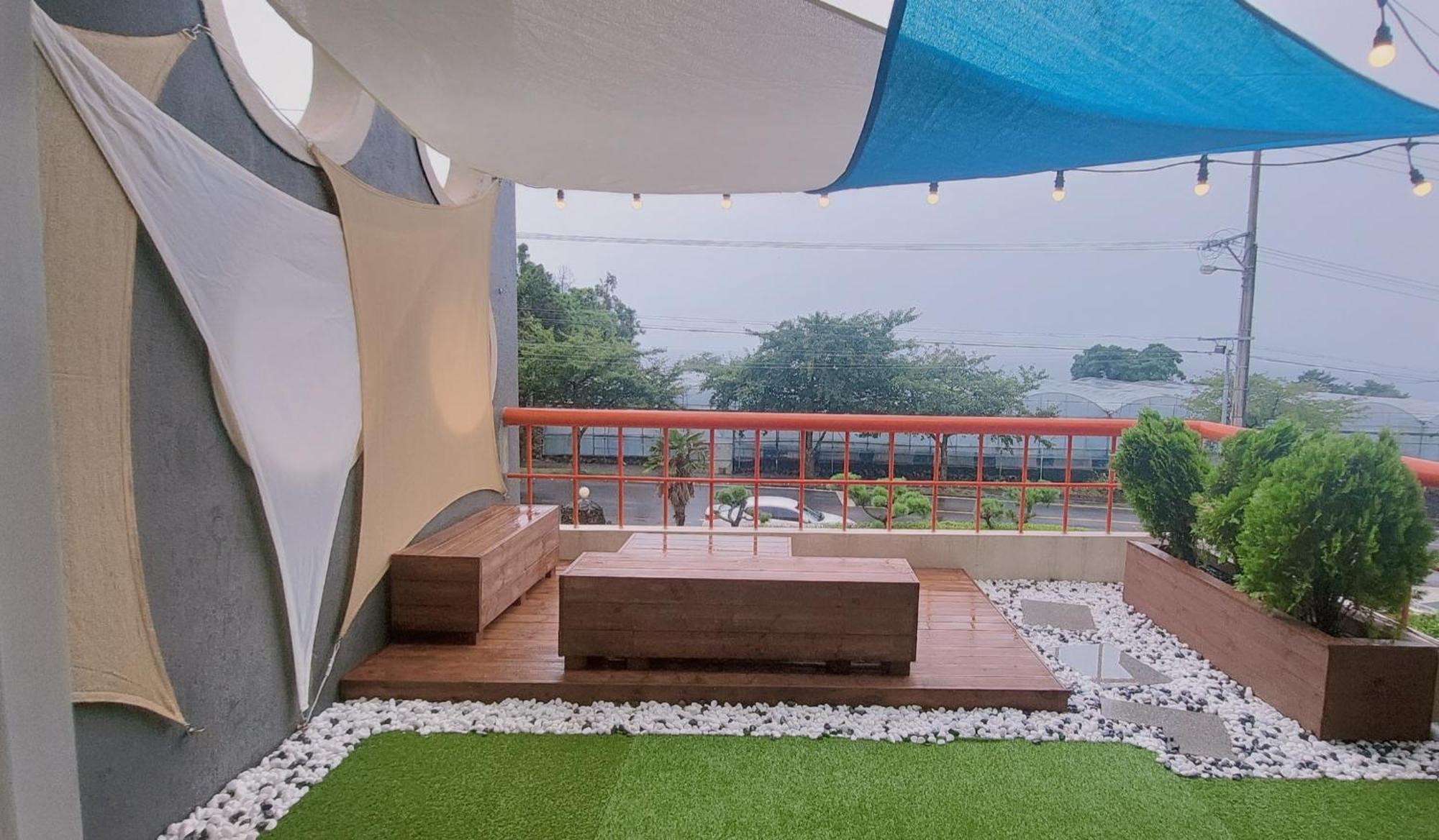 Jeju Soroan Pension Szogüpho Kültér fotó